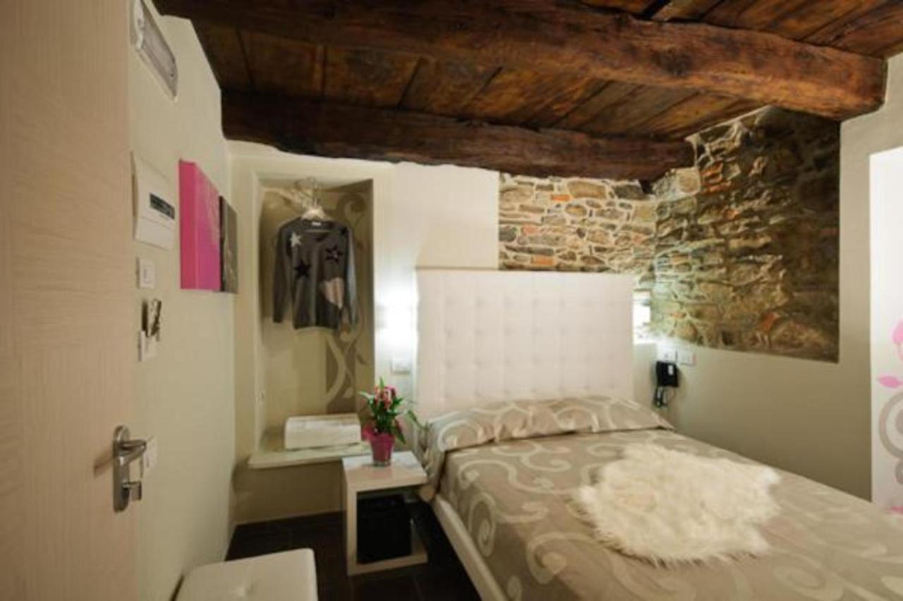 אורטה סאן ג'יוליו Locanda Di Orta מראה חיצוני תמונה