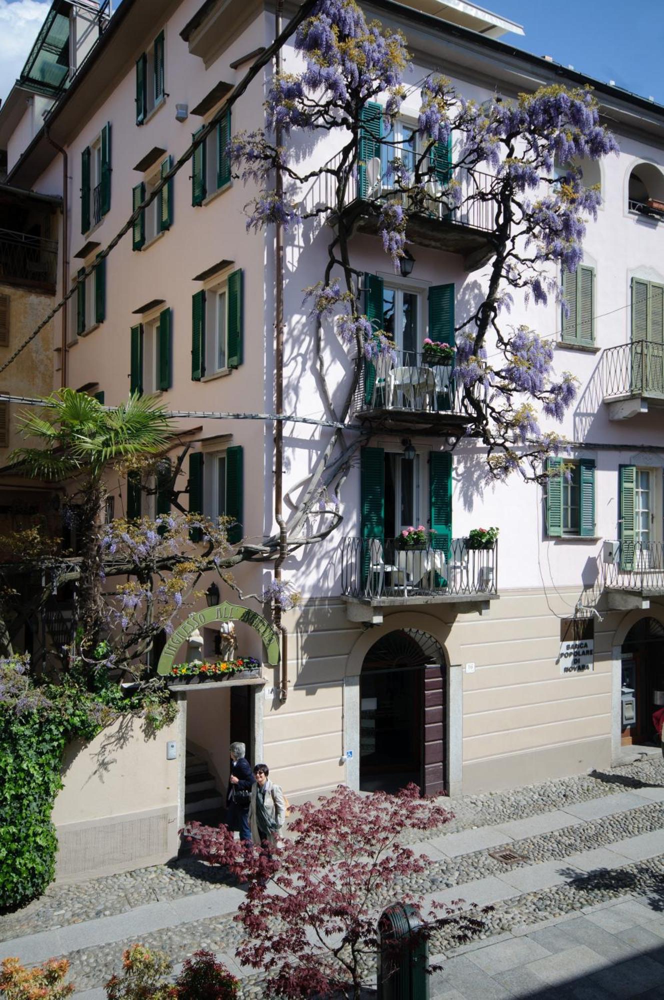 אורטה סאן ג'יוליו Locanda Di Orta מראה חיצוני תמונה